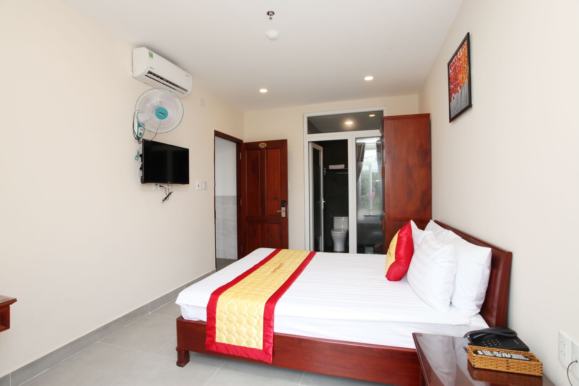 Legend Hotel Ho Chi Minh City Exterior photo